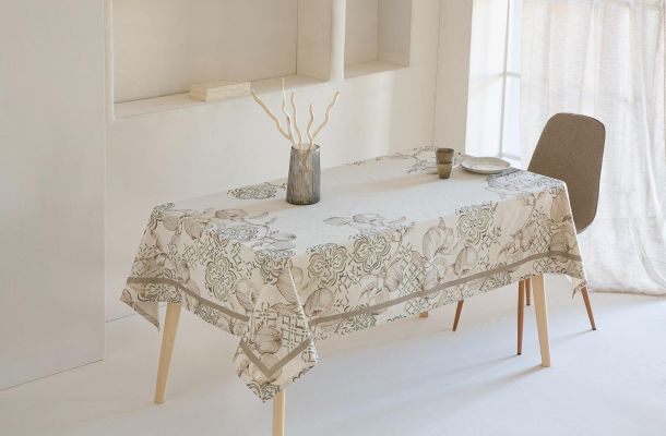 Sección de cortinas de muestra para casa